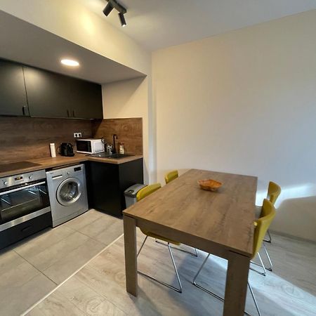 Lake And Spa Apartman Velence Ngoại thất bức ảnh