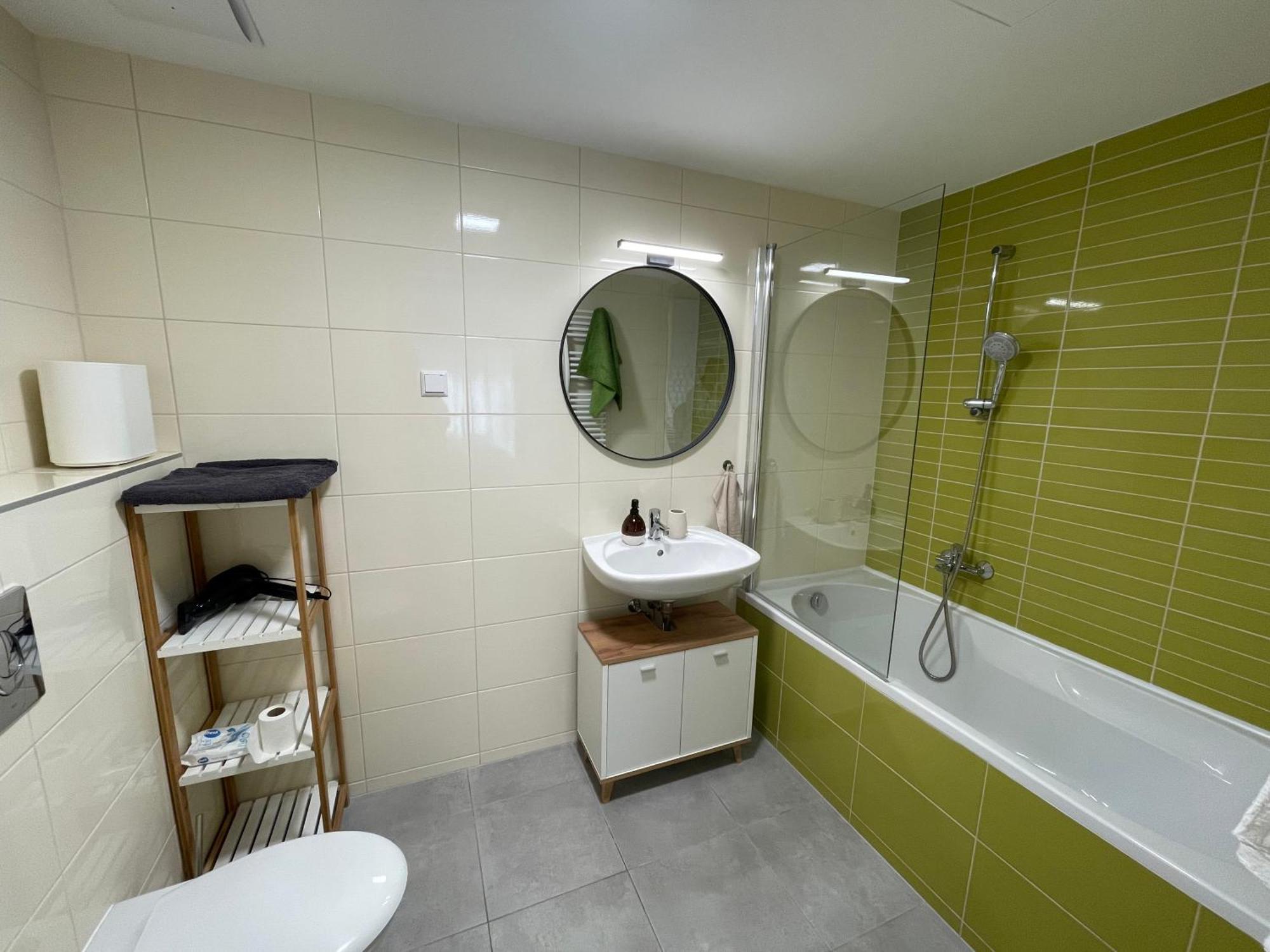 Lake And Spa Apartman Velence Ngoại thất bức ảnh